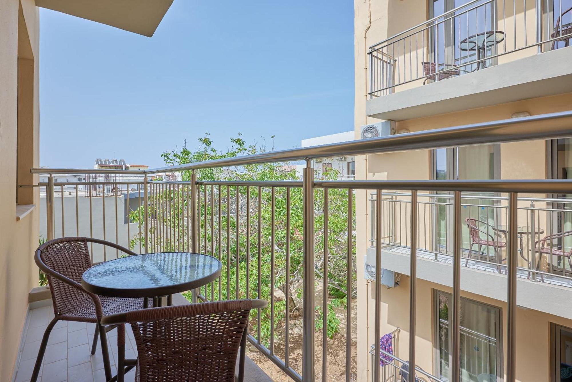 Acropolis Apartments Hersonissos  Exterior photo