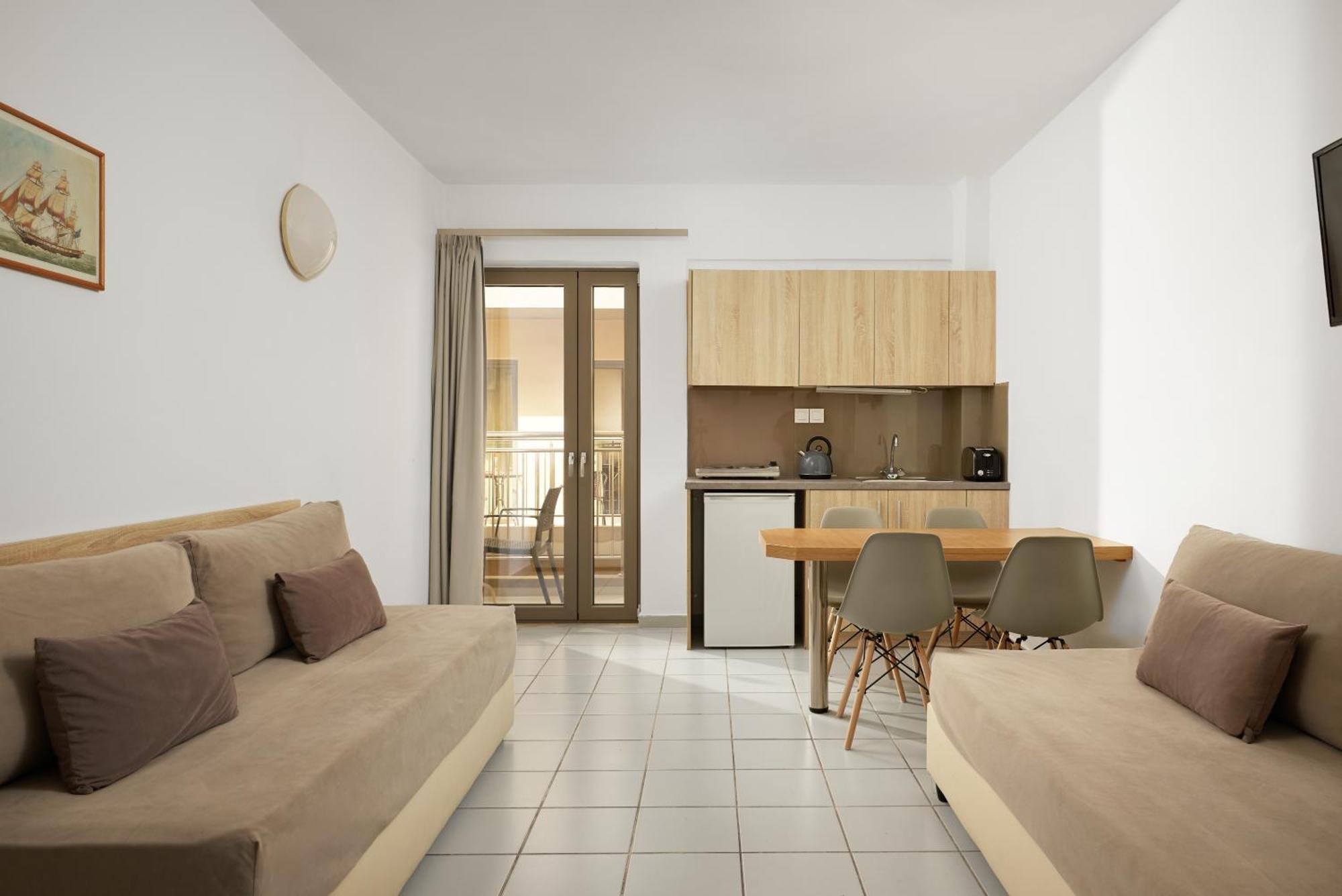 Acropolis Apartments Hersonissos  Exterior photo